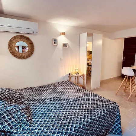 Ile De Porquerolles, Studio Charmant, Sans Wifi Extérieur photo